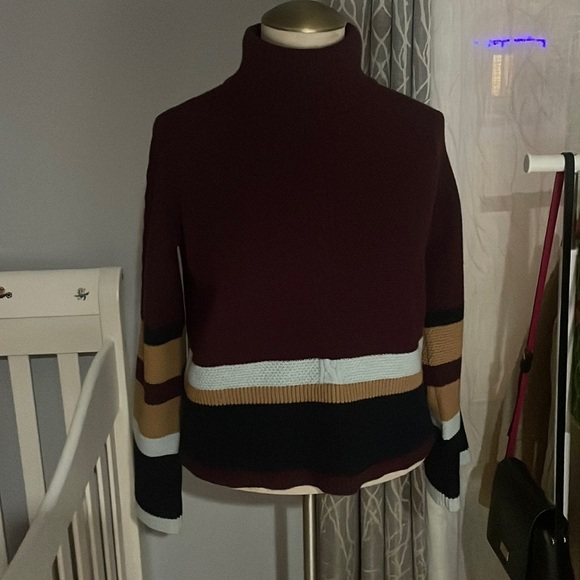 STRIPED RAGLAN SLEEVE SWEATER - Picture 6 of 13